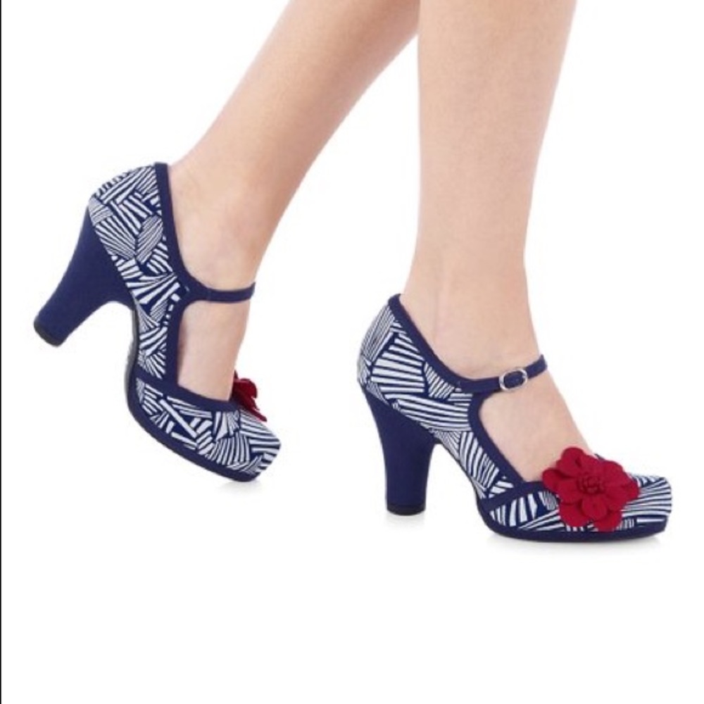 Navy & White Stripe Tanya Pump Ruby Shoo Size 39